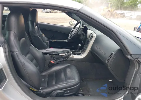 2005 Chevrolet Corvette from USA, damaged, VIN 1G1YY24U755115105